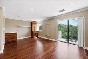 300 Johnson Ferry Rd, Sandy Springs, GA 30328 - Photo 11