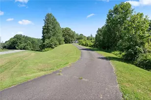 9724 Elliott Family Pkwy, Dawsonville, GA 30534 - Photo 7