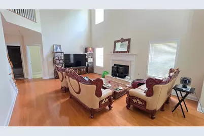 4060 Suwanee Bend Drive, Suwanee, GA 30024 - Photo 3