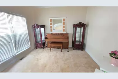 4060 Suwanee Bend Drive, Suwanee, GA 30024 - Photo 9