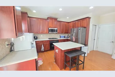 4060 Suwanee Bend Drive, Suwanee, GA 30024 - Photo 11