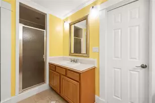 476 S Susan Creek Dr, Stone Mountain, GA 30083 - Photo 17