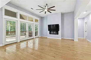 215 Kingswood Ln, Fayetteville, GA 30215 - Photo 9