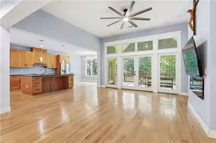 215 Kingswood Ln, Fayetteville, GA 30215 - Photo 17