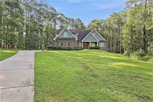 215 Kingswood Ln, Fayetteville, GA 30215 - Photo 3