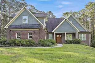 215 Kingswood Ln, Fayetteville, GA 30215 - Photo 1