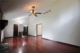 3310 Chastain Crossing, Marietta, GA 30066 - Photo 17