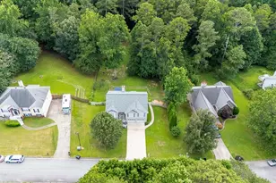 3880 Byrnwycke Dr, Buford, GA 30519 - Photo 39