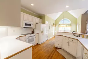 835 Ingleside Dr, Lawrenceville, GA 30044 - Photo 7