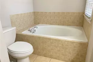 1664 Oakbrook Lake Dr, Norcross, GA 30093 - Photo 25