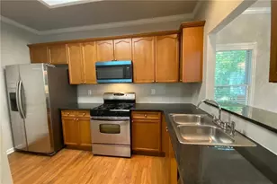 1664 Oakbrook Lake Dr, Norcross, GA 30093 - Photo 13