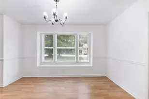 919 Country Oaks Ct, Lawrenceville, GA 30044 - Photo 11