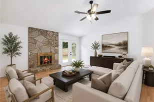 919 Country Oaks Ct, Lawrenceville, GA 30044 - Photo 3