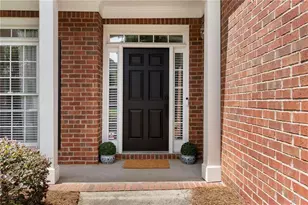 2751 Vinings Oak Dr SE, Atlanta, GA 30339 - Photo 3