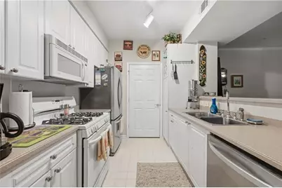 424 Lindbergh Drive NE #205, Atlanta, GA 30305 - Photo 5
