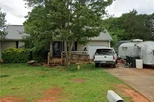 247 Sonora Dr, Calhoun, GA 30701 - Photo 1