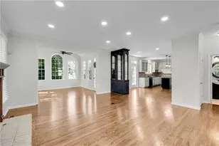 4910 Red Robin Ridge, Johns Creek, GA 30022 - Photo 19