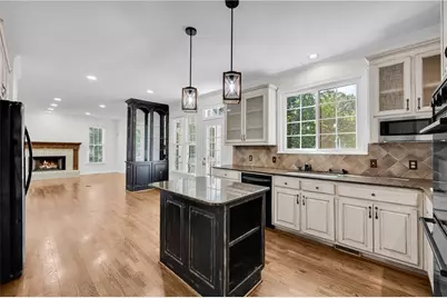 4910 Red Robin Ridge, Johns Creek, GA 30022 - Photo 11