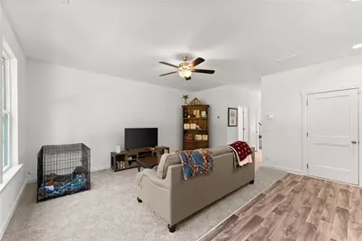 70 Edith Court, Statham, GA 30666 - Photo 5