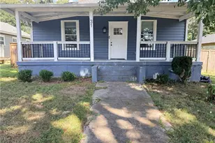 31 Mildred Pl NW, Atlanta, GA 30318 - Photo 1