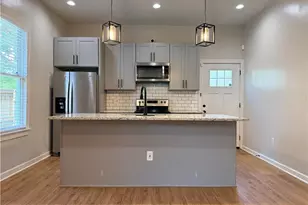 31 Mildred Pl NW, Atlanta, GA 30318 - Photo 3