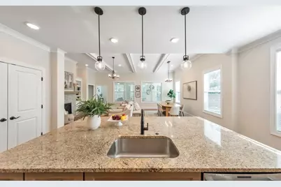 1071 Amarose Lane NE, Marietta, GA 30066 - Photo 15