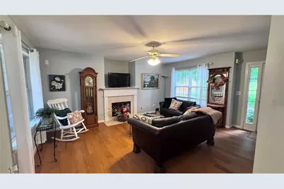 4995 Meadow Overlook, Cumming, GA 30040 - Photo 3