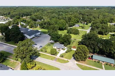 305 Jefferson Street, Statham, GA 30666 - Photo 25