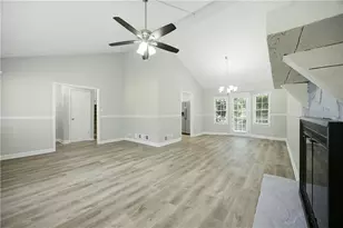 458 Hearth Pl, Lawrenceville, GA 30043 - Photo 3