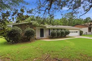 1592 Envoy Pl, Riverdale, GA 30296 - Photo 3