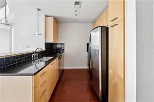 3324 Peachtree Rd NE, Atlanta, GA 30326 - Photo 5