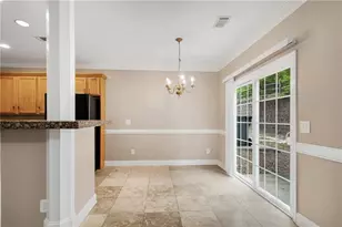 3194 Cedar Glade Ln, Buford, GA 30519 - Photo 9