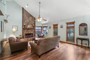 2870 Hadrian Dr, Snellville, GA 30078 - Photo 5