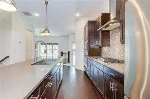 1953 Townsend Ct NE, Atlanta, GA 30329 - Photo 17