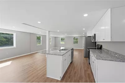 7134 Williams Road, Flowery Branch, GA 30542 - Photo 7