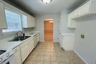 2167 Pixie Rose Ln, Loganville, GA 30052 - Photo 7