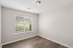 20 Creekview Ct, Covington, GA 30016 - Photo 9