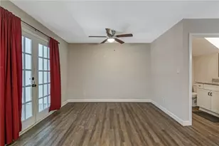 725 Anderson Walk, Marietta, GA 30062 - Photo 13