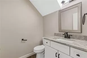 725 Anderson Walk, Marietta, GA 30062 - Photo 15