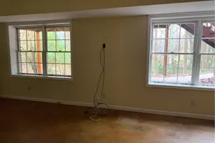 3896 Parkcrest Dr NE, Atlanta, GA 30319 - Photo 13