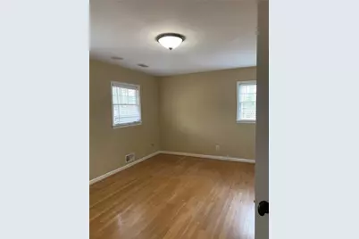 3896 Parkcrest Drive NE, Atlanta, GA 30319 - Photo 9