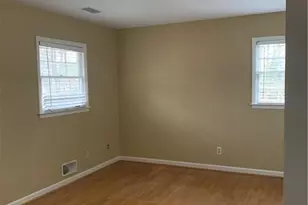 3896 Parkcrest Dr NE, Atlanta, GA 30319 - Photo 9