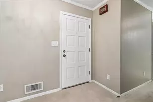 726 N McDonough Rd, Griffin, GA 30223 - Photo 11