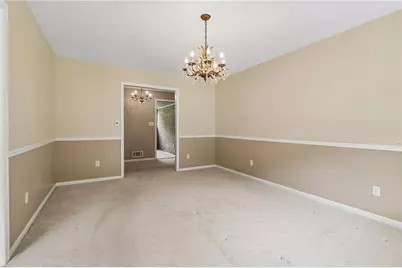 726 N McDonough Road, Griffin, GA 30223 - Photo 17