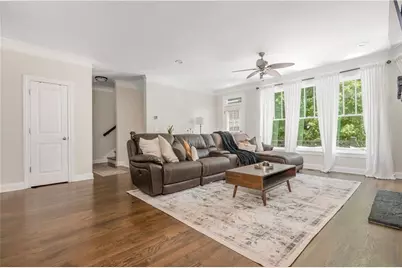 1513 Whitehead Bluff NW, Atlanta, GA 30318 - Photo 9