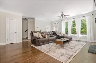 1513 Whitehead Bluff NW, Atlanta, GA 30318 - Photo 9
