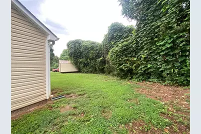911 Castle Court, Monroe, GA 30656 - Photo 9