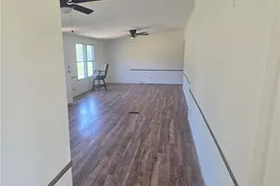 2525 Rock Pillar Rd, Carnesville, GA 30521 - Photo 13