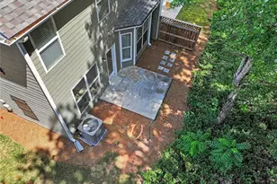 240 Parc View Ln, Woodstock, GA 30188 - Photo 27