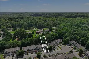 240 Parc View Ln, Woodstock, GA 30188 - Photo 33